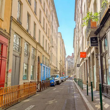Cosy Et Atypique De Et Quais Du Rhone Lyon
